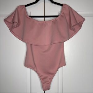 Akira Chicago Red Label Pink Off Shoulder Ruffle Bodysuit Women’s Medium